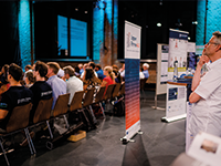 Der Stand der Hochschule Offenburg in der Reithalle