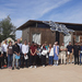 Gruppenfoto vor einem der nachhaltigen Gebäude im Green Energy Park