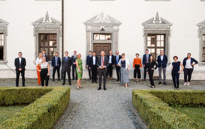 IfTI-Teilnehmer vor der Hochschule in Gengenbach