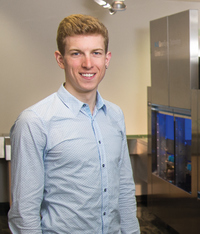 Porträt Fabian Hornstein Mechatronik Student in Firma
