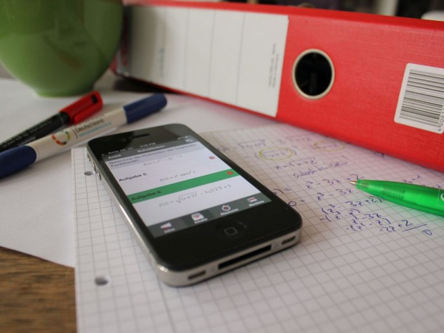Mathe-App für den Übergang Schule/ Beruf - Studium