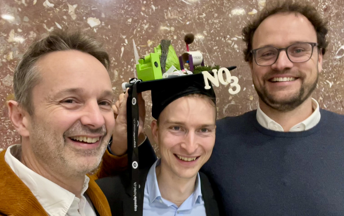 Prof. Dr. Daniel Kray, Dr. Jannis Grafmüller und Dr. Nikolas Hagemann nach der Disputation