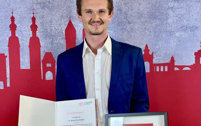 Maximilian Gießler bei der Preisverleihung an der Universität Koblenz