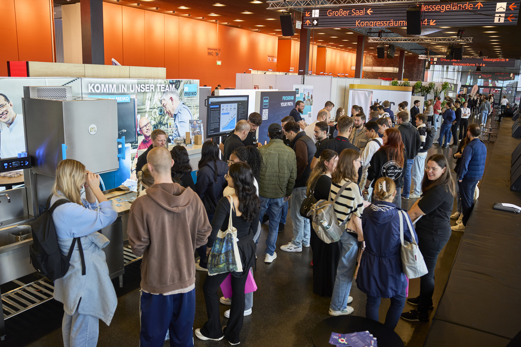 Reger Andrang bei Career Messe